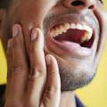 Gengive che si ritirano: cause, segnali e possibili trattamenti